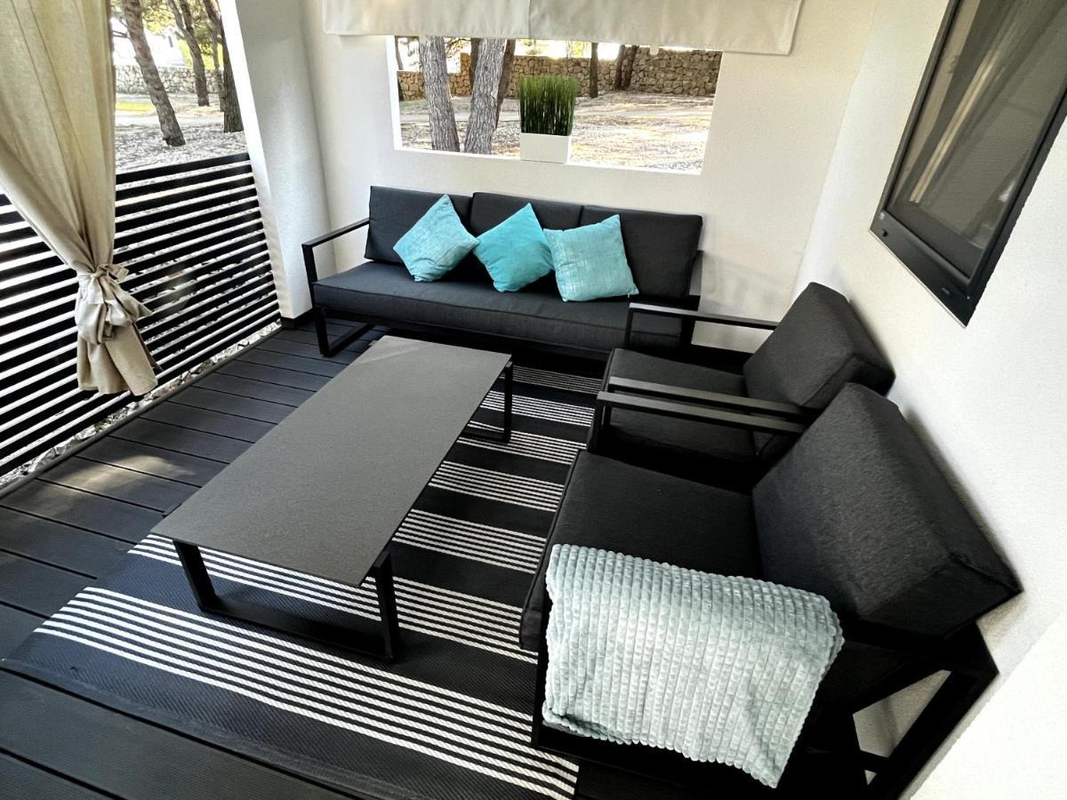Luxury Mobile Home Pretty Green - Premium - Oaza Mira Resort -50 M From The Beach Drage Bagian luar foto