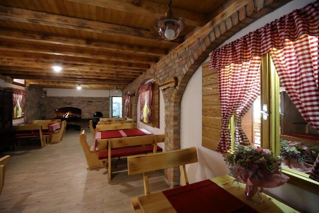 Luxury Mobile Home Pretty Green - Premium - Oaza Mira Resort -50 M From The Beach Drage Bagian luar foto